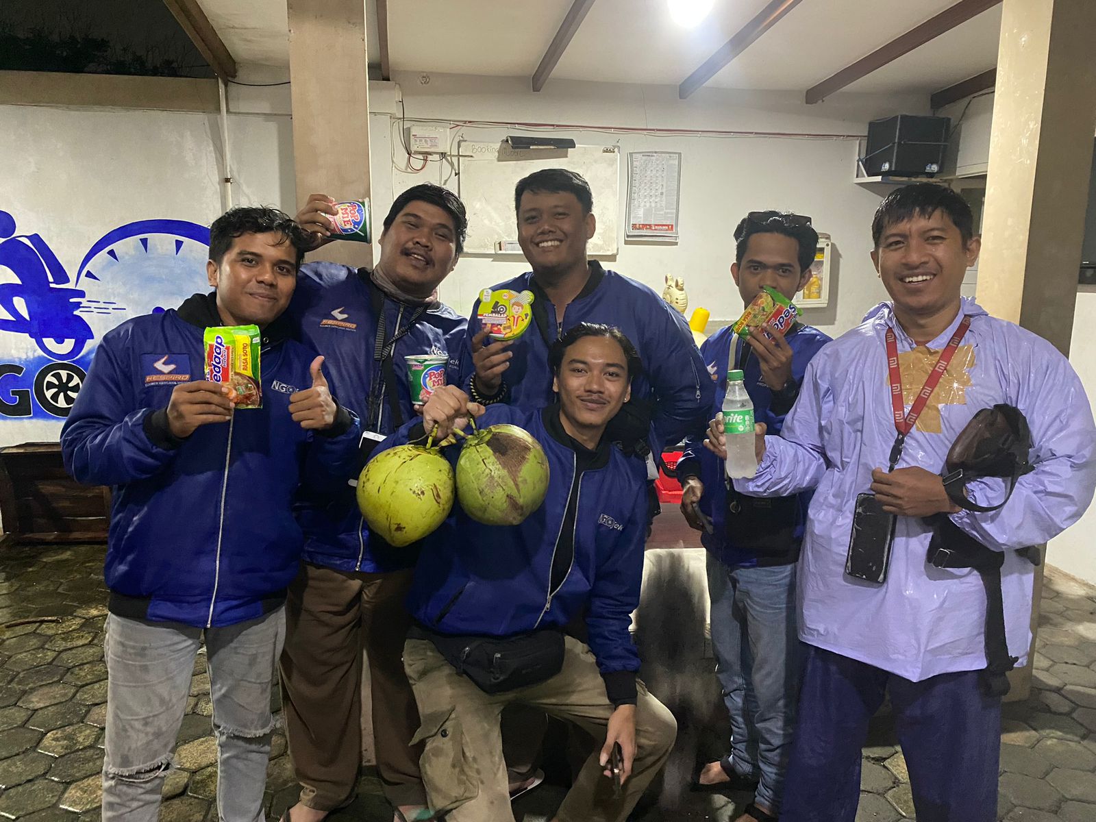 Semua driver ngojek di mataram dilindungi bpjs ketenagakerjaan.