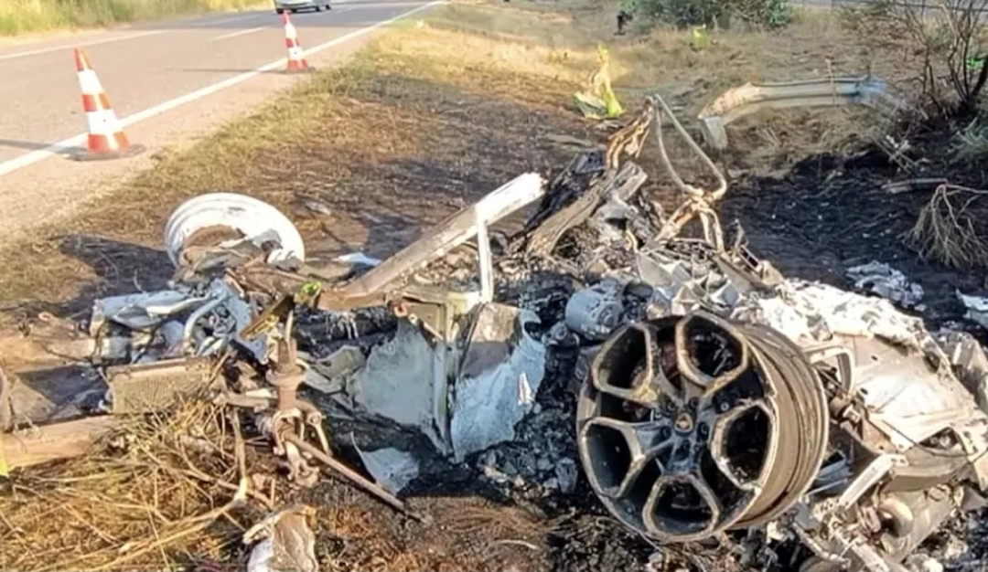 Meski belum dikonfirmasi apakah unit yang dikendarai Diogo Jota termasuk yang ditarik, kejadian ini membuat publik kembali mempertanyakan keamanan mobil sport mewah. (Foto: CNN)
