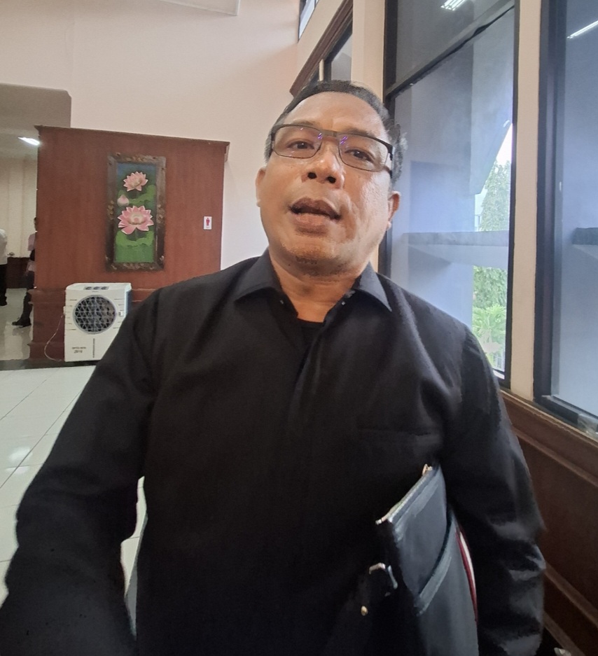 WAKIL RAKYAT: Anggota Komisi III DPRD NTB Muhammad Aminurlah menyoroti molornya proyek 2024 dan kontraktor belum membayar denda keterlambatan sampai sekarang.