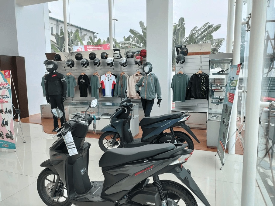 Honda Asosiasi Lombok (HALO) Ajak Riders Mengenal Fungsi Helm