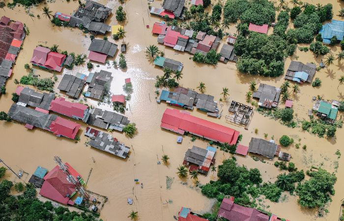 Ilustrasi - Banjir dan longsor yang menerjang 18 Kecamatan di Kabupaten Bogor