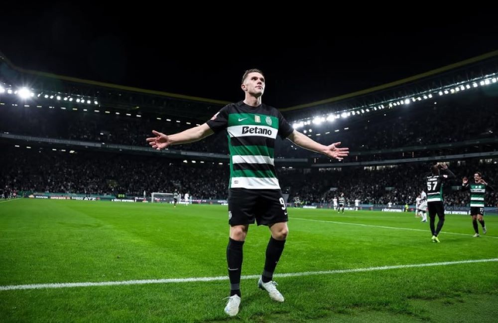 Negosiasi Arsenal dengan Sporting Lisbon untuk mendapatkan Viktor Gyokeres berjalan alot.