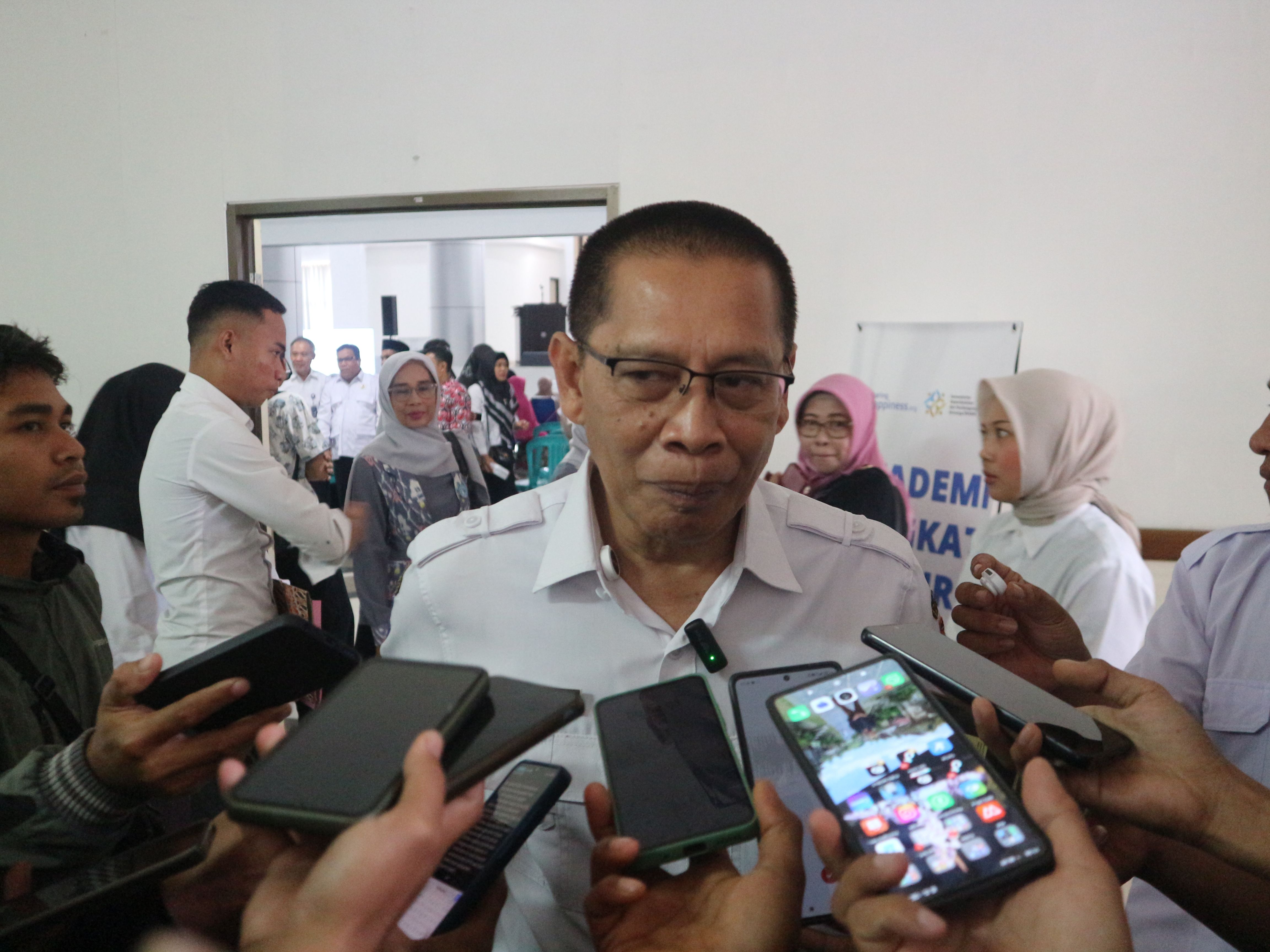 H Moh Edwin Hadiwijaya