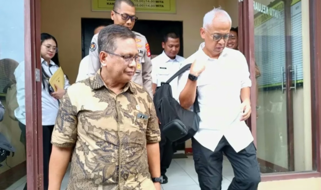 Tim Kompolnas bersama pejabat Polda NTB