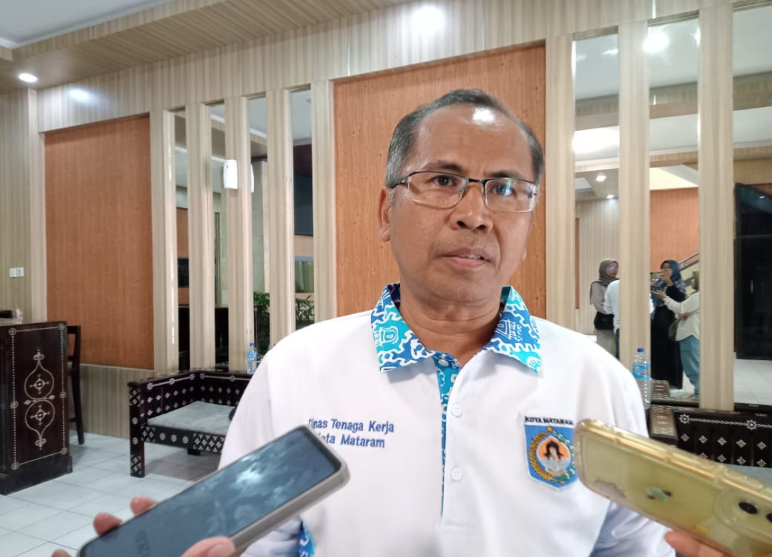 Kepala Dinas Tenaga Kerja (Disnaker) Kota Mataram Rudi Suryawan Bahas Terkait BSU Untuk Non ASN