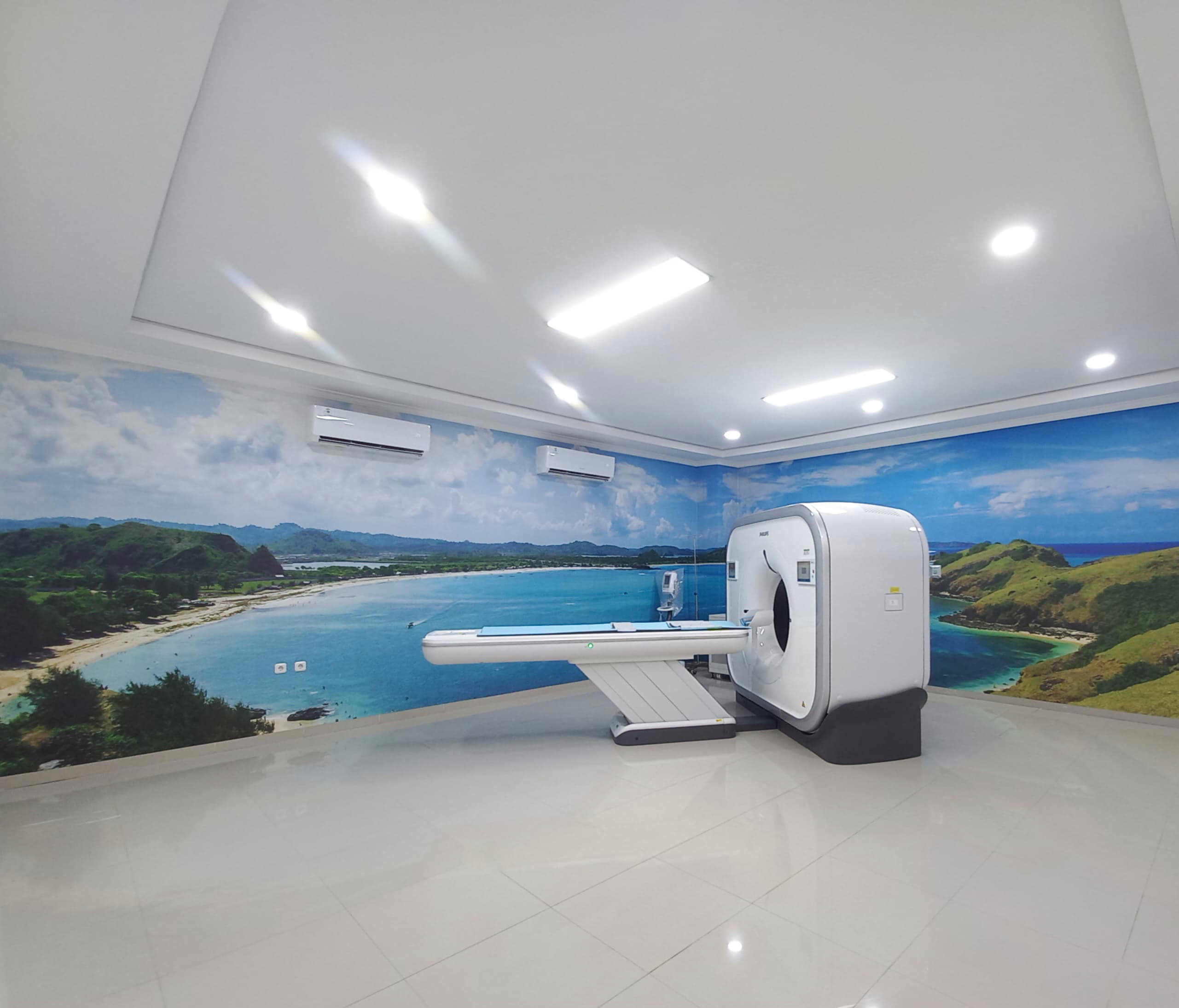 CANGGIH: CT Scan 64 slice milik RS Mandalika menjadi salah satu alat diagnostik tercanggih di Lombok Tengah.