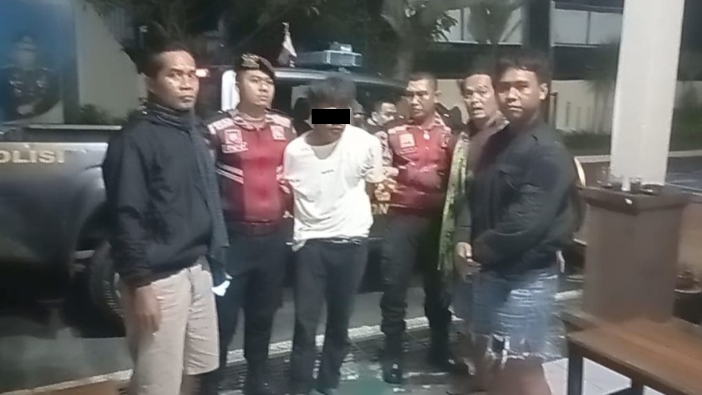 DIRINGKUS: AL, pencuri sepeda motor yang hendak menabrak polisi saat ditangkap kini diamankan aparat Satreskrim Polres Lobar.