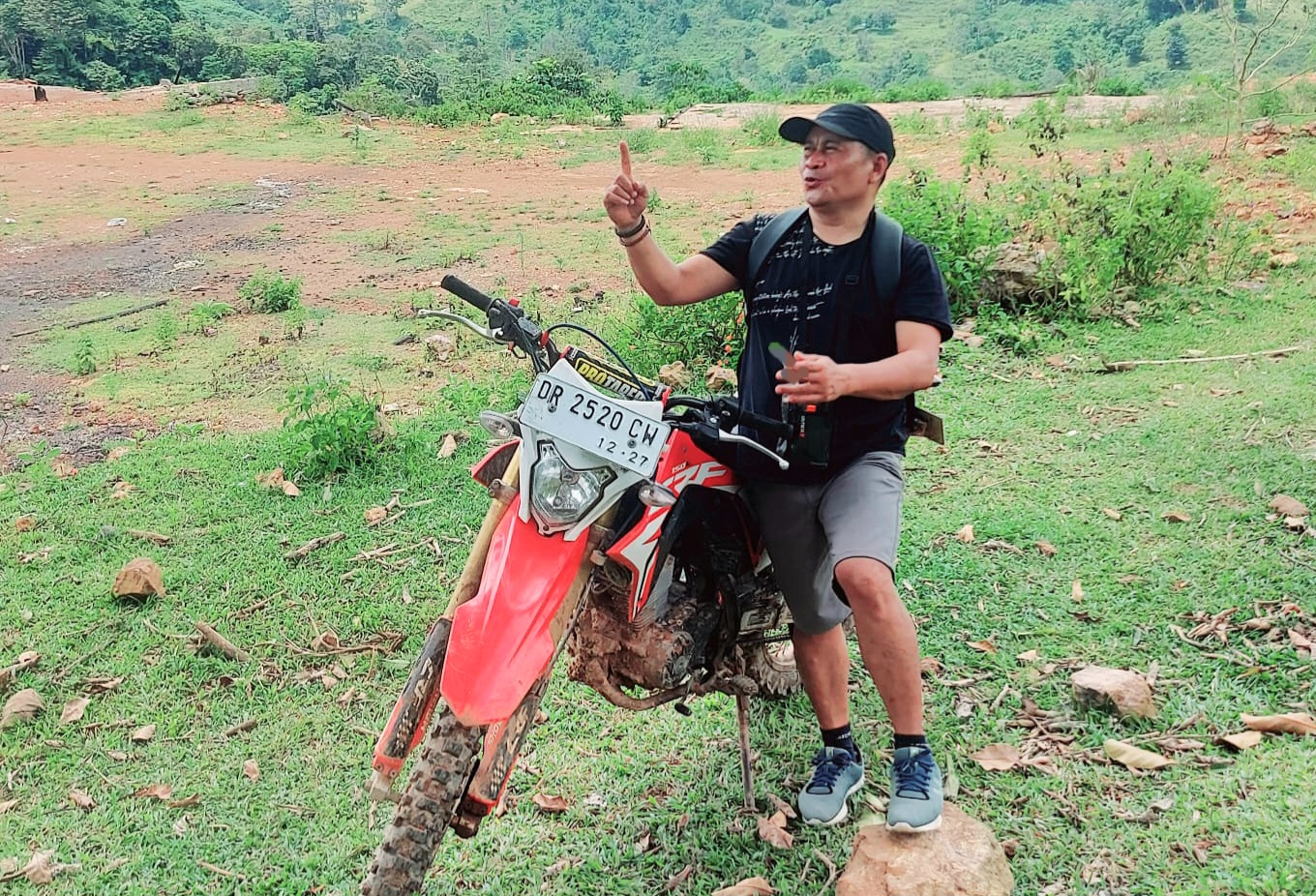 DUKUNG IPR: Ketua Aliansi Masyarakat Peduli Tambang dan Kamtibmas (AMPKT) Lobar Faesal menyebutkan kehadiran IPR memberikan harapan besar terhadap pemerataan ekonomi di Sekotong.