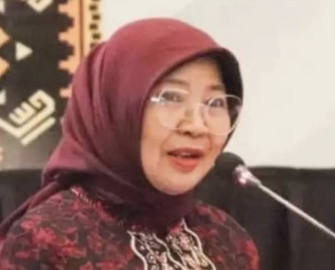 Baiq Isvie Rupaeda terancam lengser dari jabatan bendahara umum DPD I Golkar NTB.