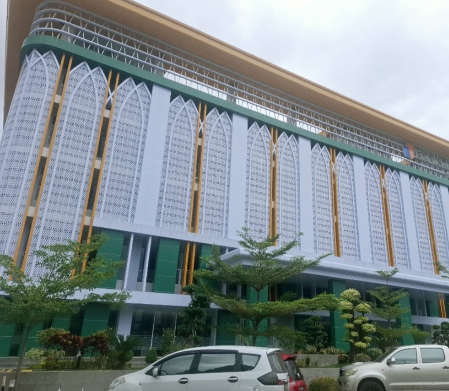PERBAIKI KINERJA: Komisi III DPRD NTB mengapresiasi kinerja direksi Bank NTB Syariah karena dividen meningkat.