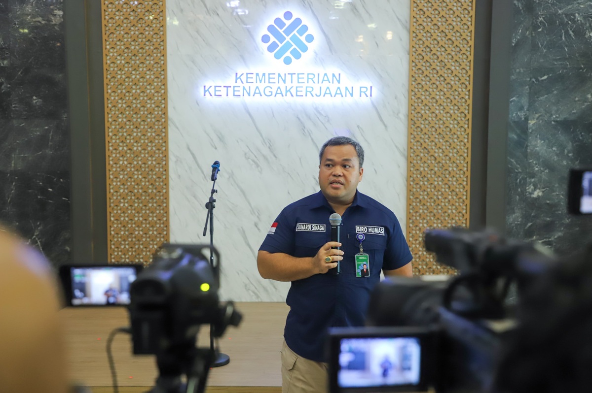 Kepala Biro Humas Kemnaker Sunardi Manampiar Sinaga