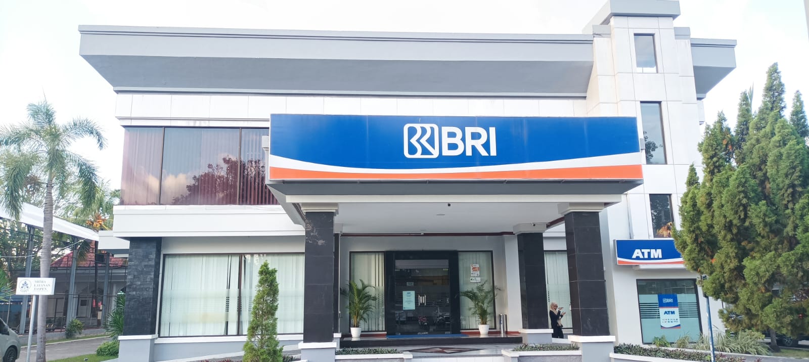 Kantor BRI Cabang Selong