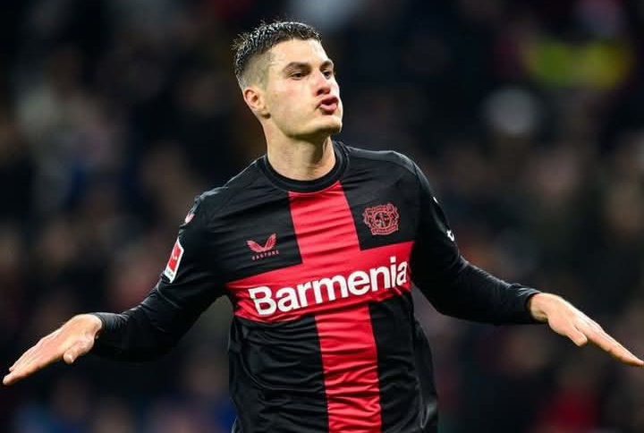 Calon Striker baru AC Milan yang bermain di Bundesliga Jerman.