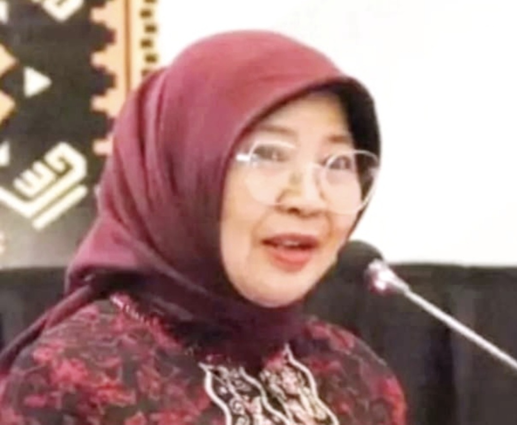 PEDULI RINJANI: Ketua DPRD NTB Baiq Isvie Rupaeda menolak rencana pengembangan seaplane dan glamping di kawasan Gunung Rinjani.