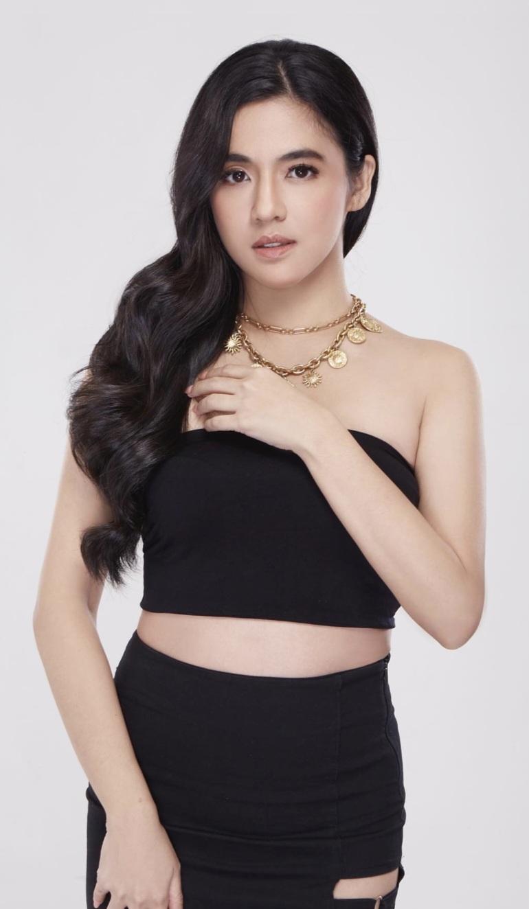Female DJ Una siap panaskan pesta eksklusif dalam Merumatta Xclusive Party Vol.3 pada 9 Agustus nanti.