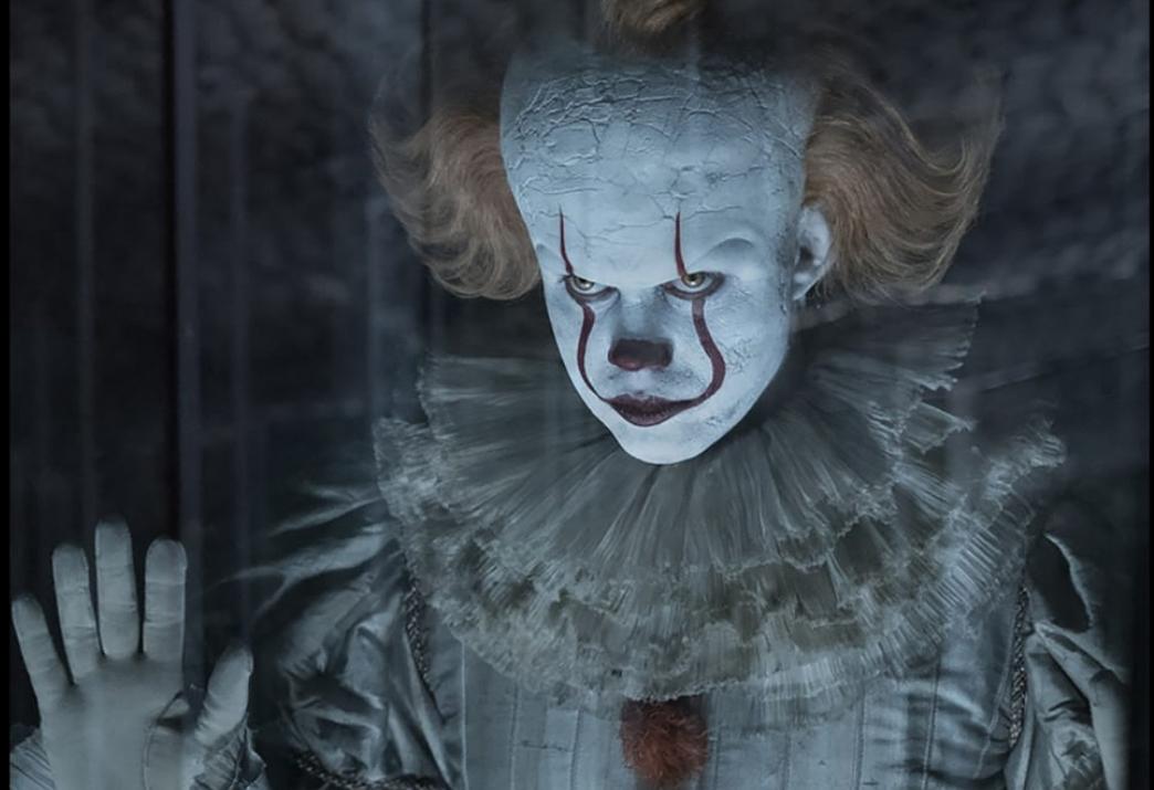 Asal usul pennywise, badut pemakan jiwa anak kecil bakal dikupas tuntas di serial IT Welcome to Derry.