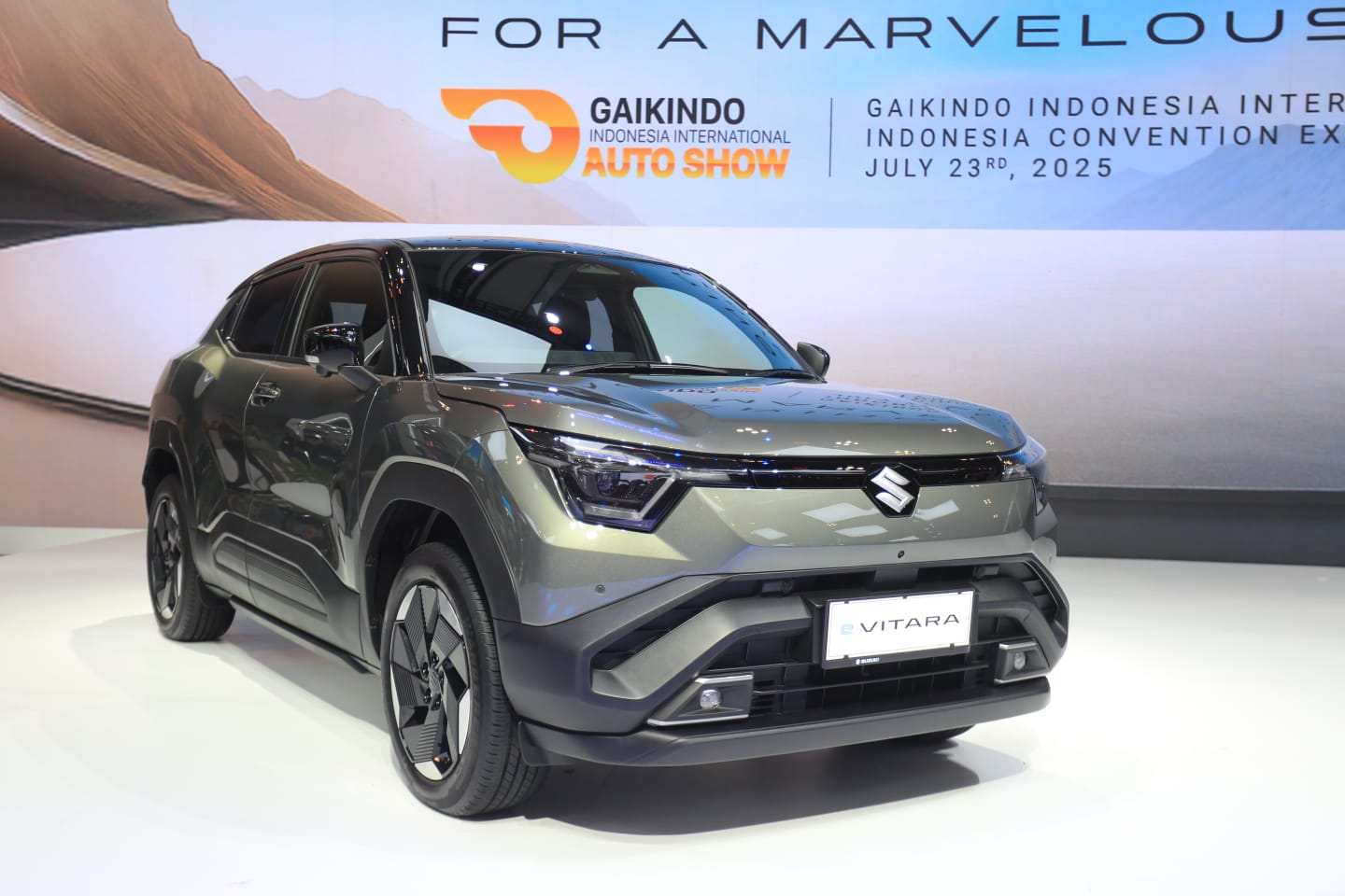 Suzuki Fronx telah memantik antusiasme luas dengan siluet progresif dan esensi kelincahan performa kendaraan urban.