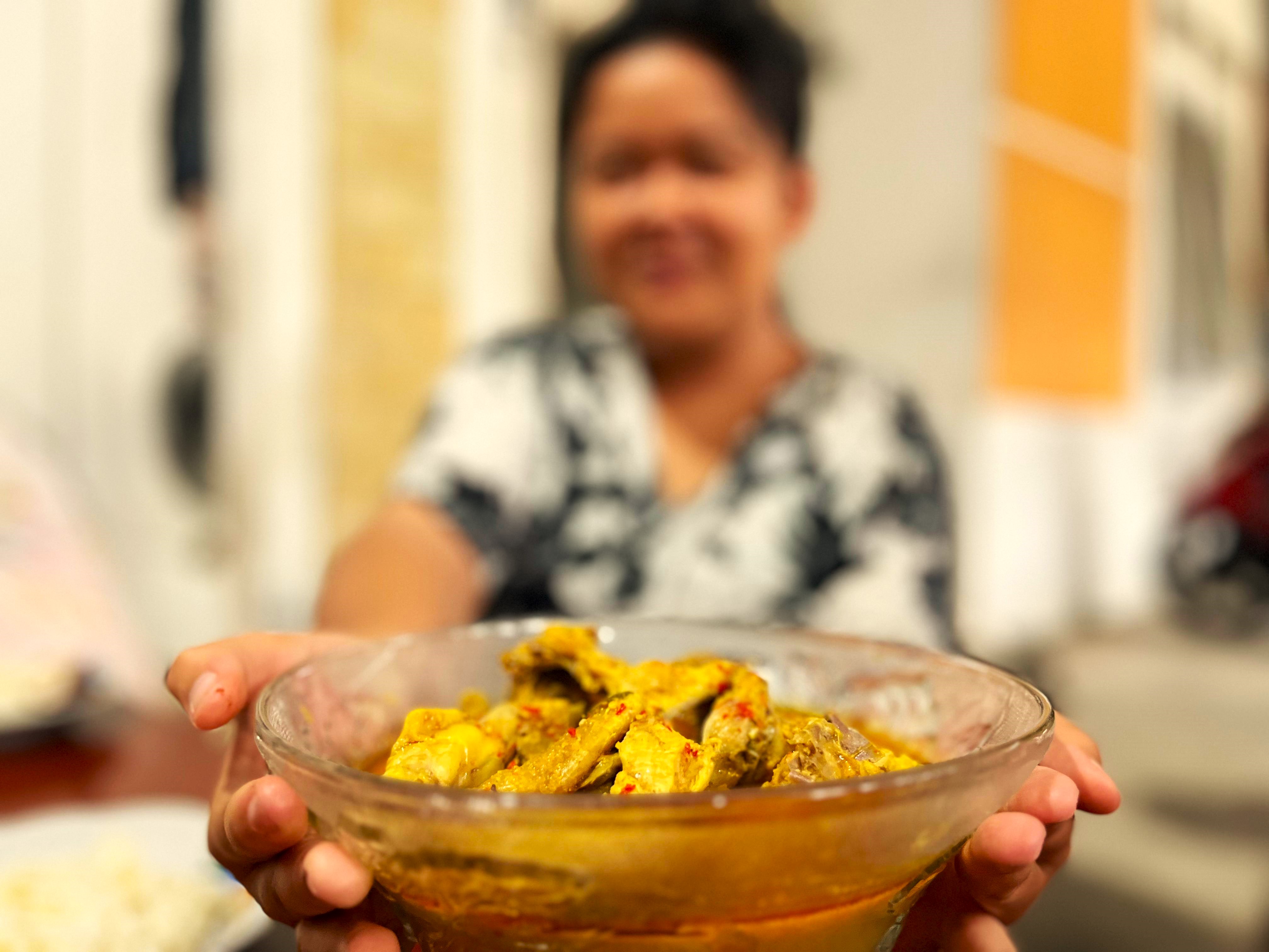 Siong Sira Ayam Kampung khas Sumbawa, unik dan bikin ketagihan