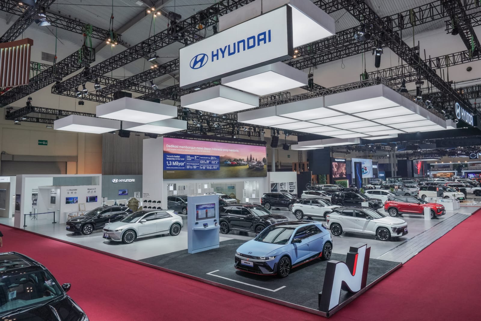 Kehadiran Hyundai di ajang GIIAS 2025 menjadi bukti nyata dari komitmennya untuk terus berkontribusi dalam mendorong perkembangan industri otomotif nasional