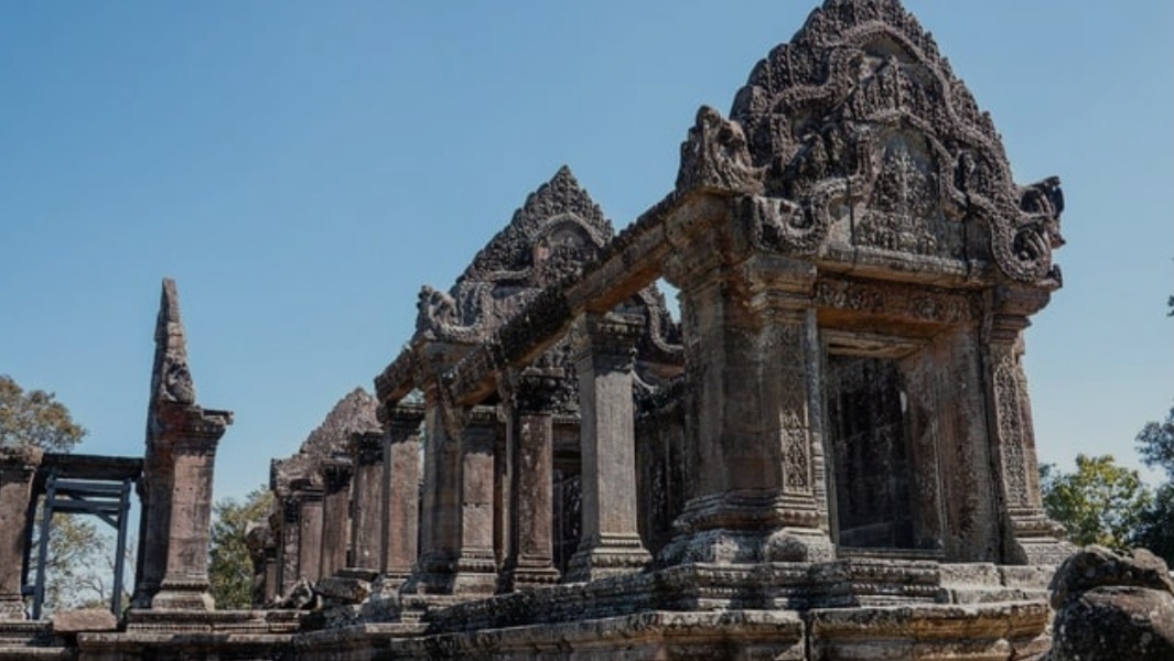Candi Preah Vihear di perbatasan Kamboja dan Thailand