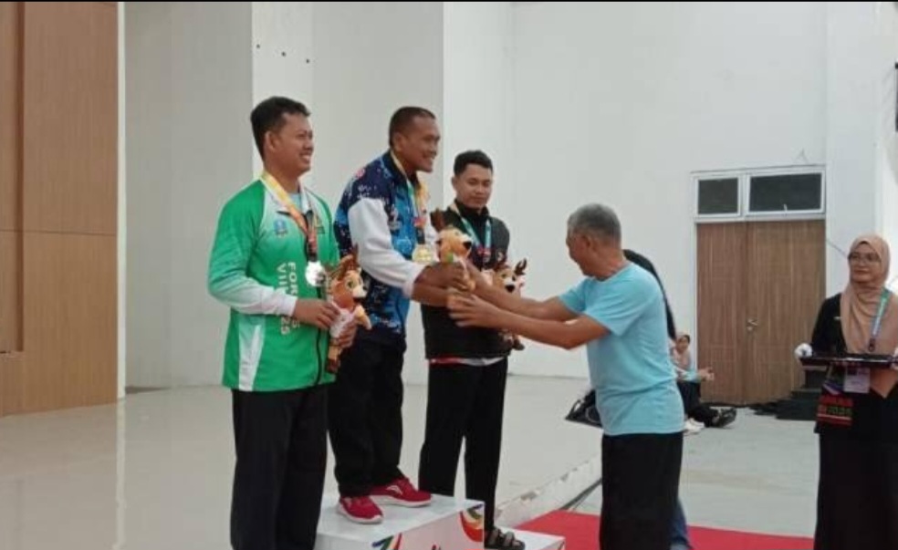 Pria asal Lombok Tengah menang lomba tahan nafas di FORNAS 2025
