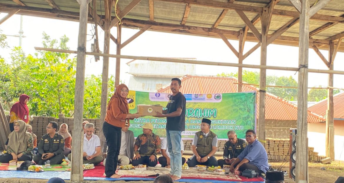 Asosiasi petani vanili organik lombok dikukuhkan.