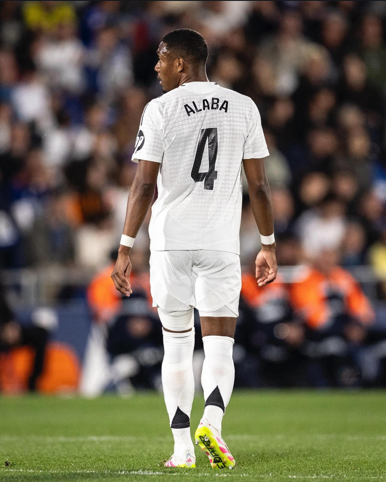 Alaba memilih bertahan dan menolak tawaran Real Madrid untuk pemutusan kontrak dini. (Instagram David Alaba)