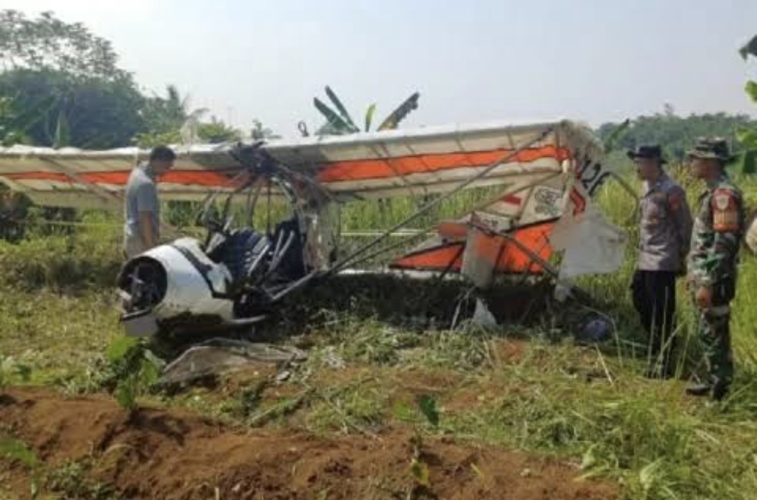Pesawat latih jenis GT-500 dengan registrasi PK-S216 itu lepas landas dari Lanud Atang Sendjaja, Bogor, pada pukul 09.08 WIB dalam misi latihan profisiensi penerbangan olahraga dirgantara. (istimewa)