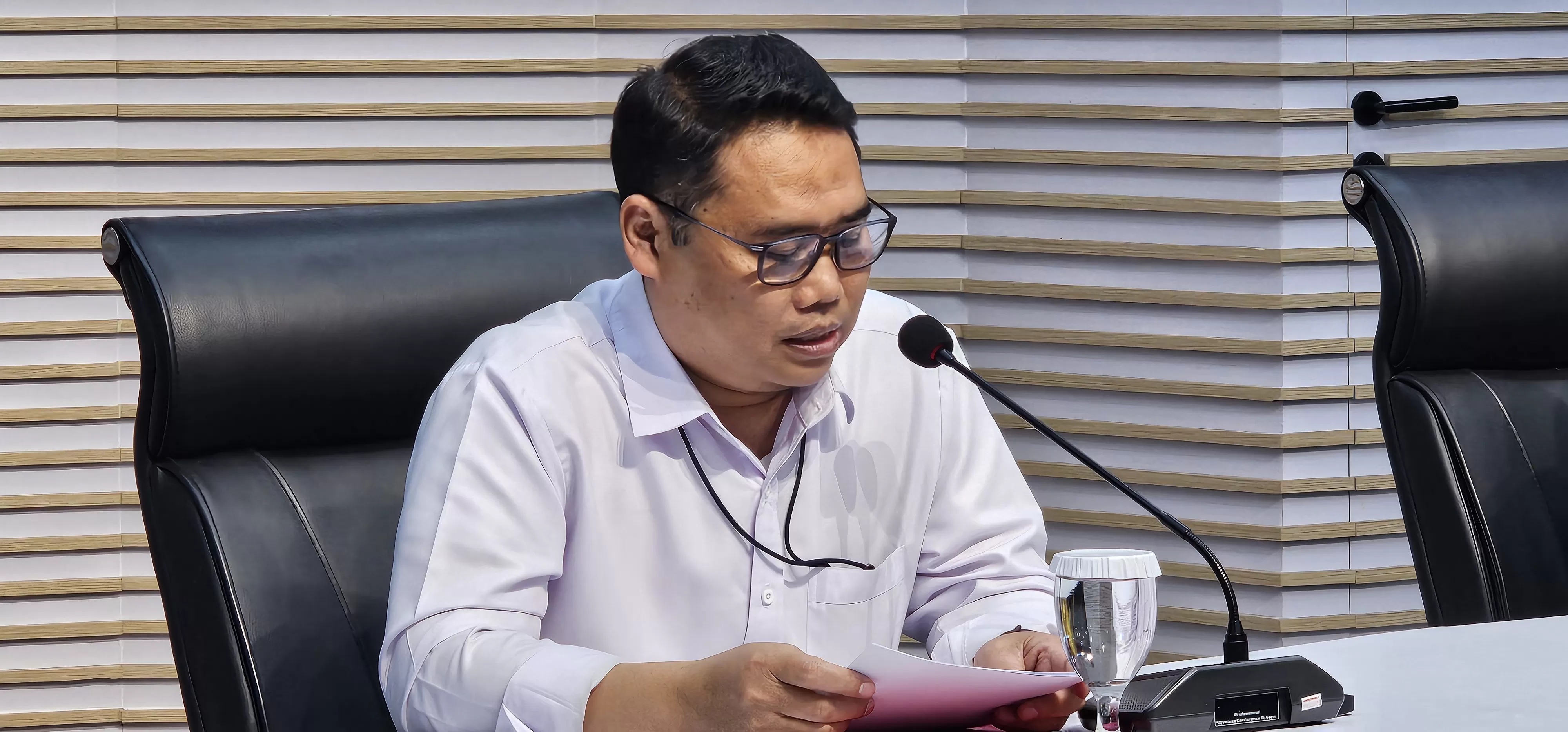 Direktur Penyidikan (Dirdik) KPK, Asep Guntur Rahayu di Gedung Merah Putih KPK, Jakarta. (FOTO: JAWAPOS)