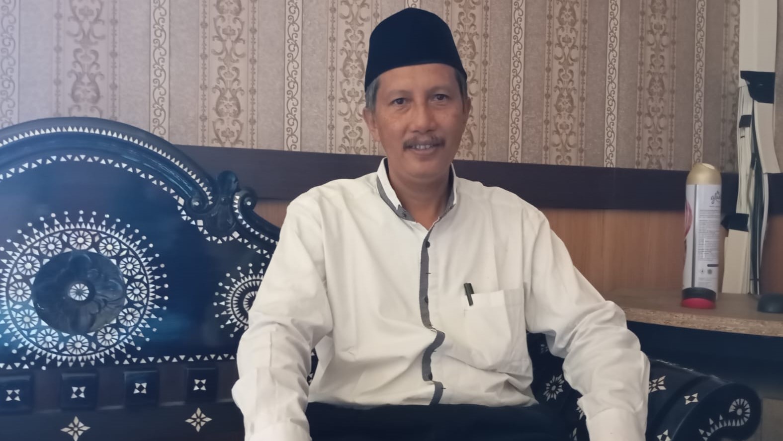Kepala MAN Lobar Abdul Azis Faradi