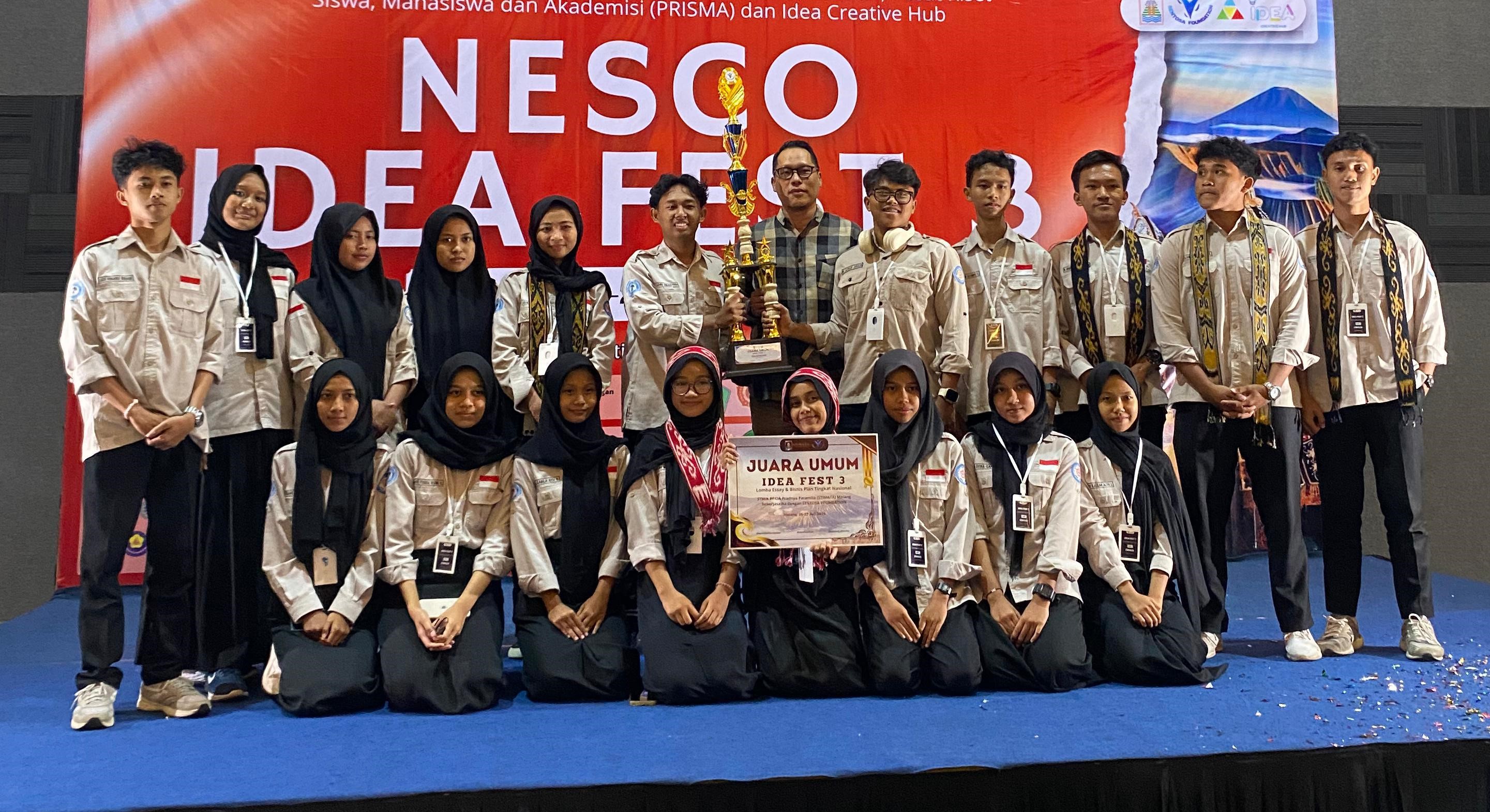 Siswa SMAN 1 Gerung meraih juara umum Idea Fest 3 di Malang, Jawa Timur.