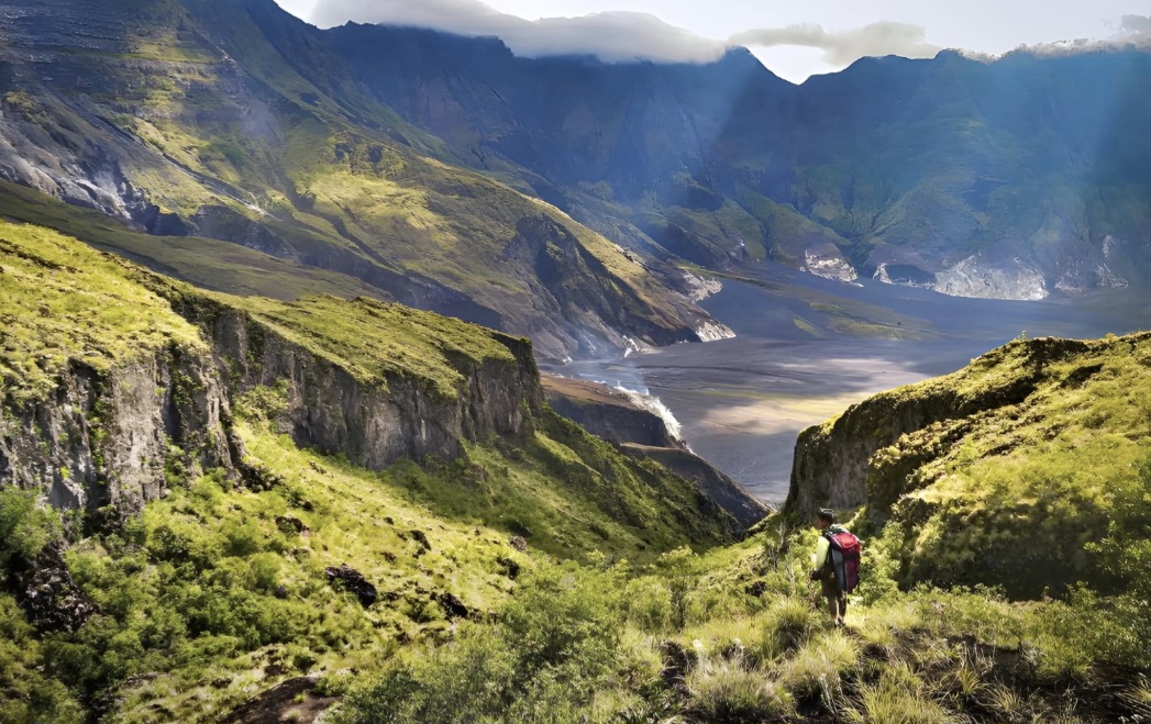 Pemprov NTB perlu melakukan intervensi dalam mengembangkan Geopark Tambora sebagai destinasi wisata. Seperti perbaikan akses, fasilitas dan infrastruktur pendukung pendakian.