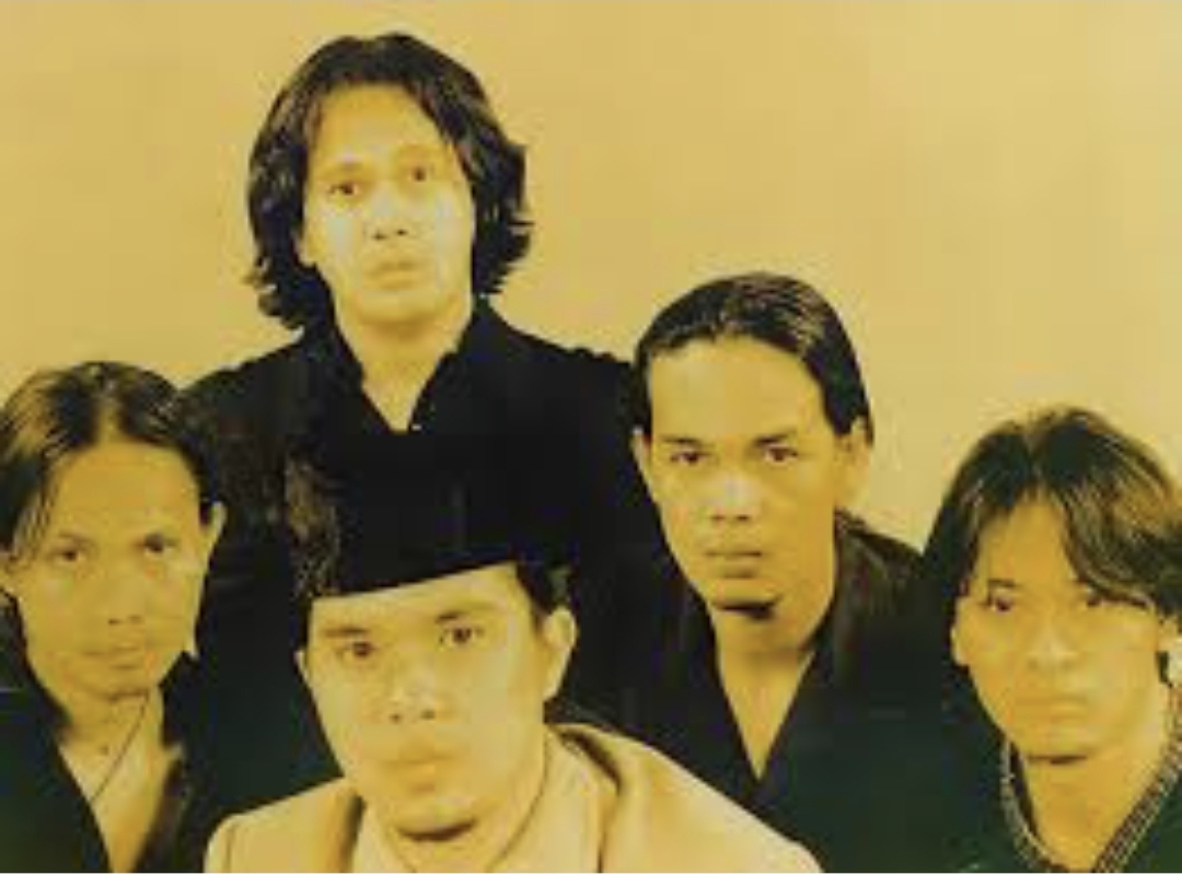 Ahmad Band dibentuk Ahmad Dhani pada April 1998 di tengah situasi politik yang memanas jelang Reformasi. (Foto: istimewa)