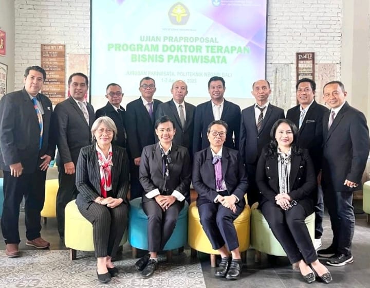 Sebelas Mahasiswa Doktor Bisnis Pariwisata PNB Lulus Ujian Pra-proposal Disertasi
