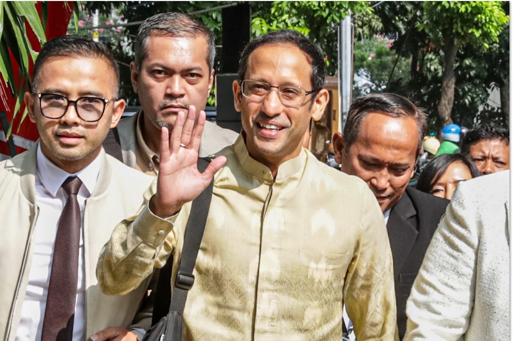 KPK memeriksa mantan Menteri Pendidikan, Kebudayaan, Riset, dan Teknologi (Mendikbudristek) Nadiem Makarim.