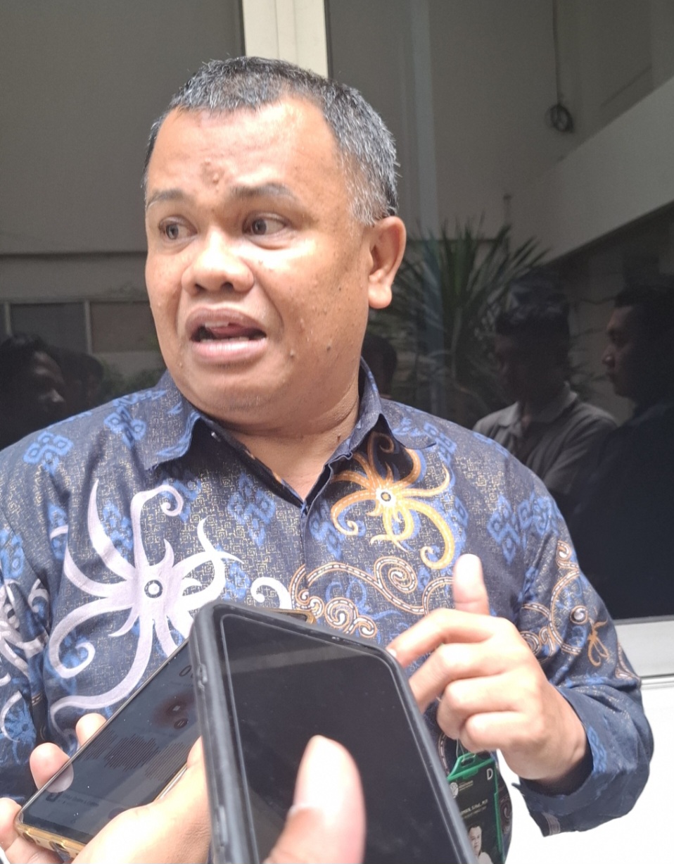 Kepala Balai TNGR Yarman telah menetapkan SOP baru. Pendaki dilarang membawa speaker hingga alat musik ke Rinjani.