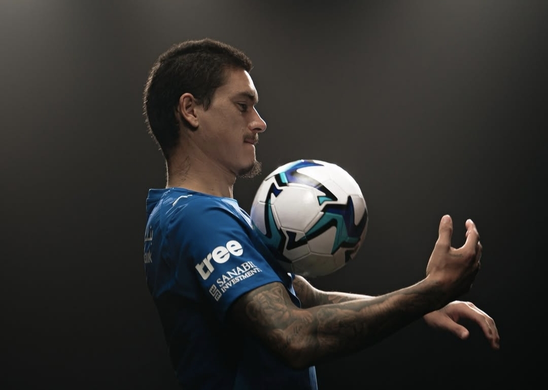 Bagi Darwin Nunez, hijrahnya ke Al Hilal bukan sekadar urusan finansial. Ia berharap bisa menjadi mesin gol baru di Liga Pro Saudi. (***)