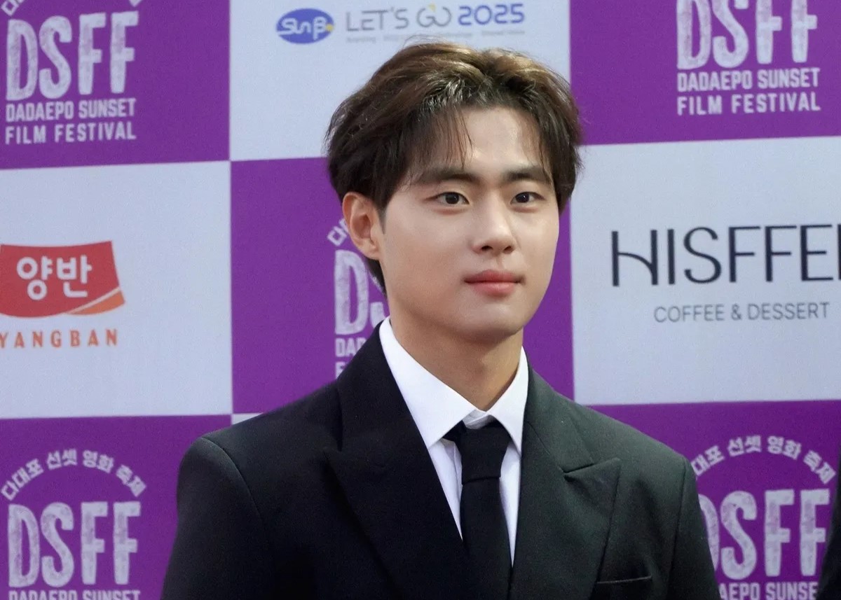 Jo Byeong Gyu meriahkan Festival Film Senja Dadaepo