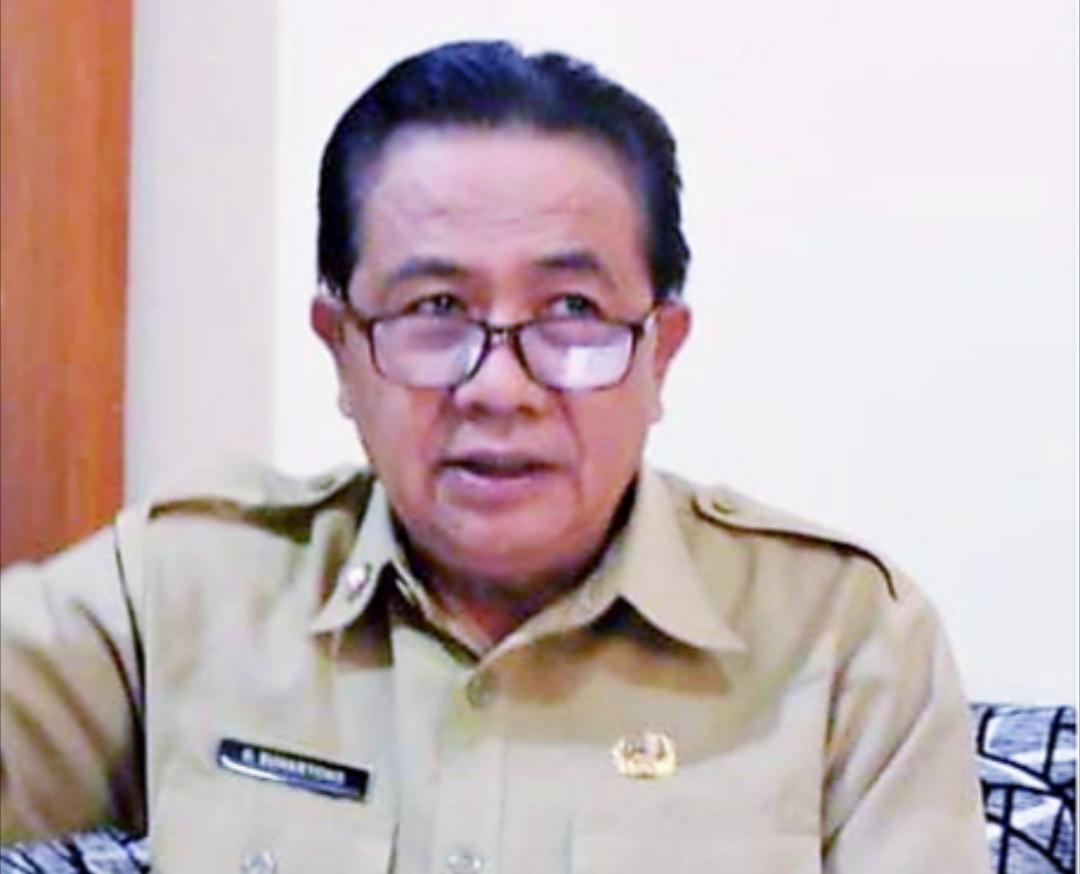 Kepala Disnakertrans Lombok Tengah, H Suhartono menyebutkan, jumlah pekerja asing atau TKA di Lombok Tengah saat ini sebanyak 162 orang.