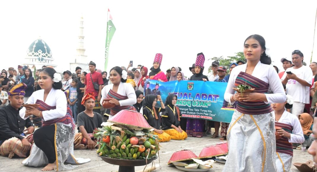 HARUS DIFASILITASI: Salah satu ritual budaya yang ikut di Pekan Kebudayaan Daerah yang dilaksakan Pemda Lombok Utara, belum lama ini.