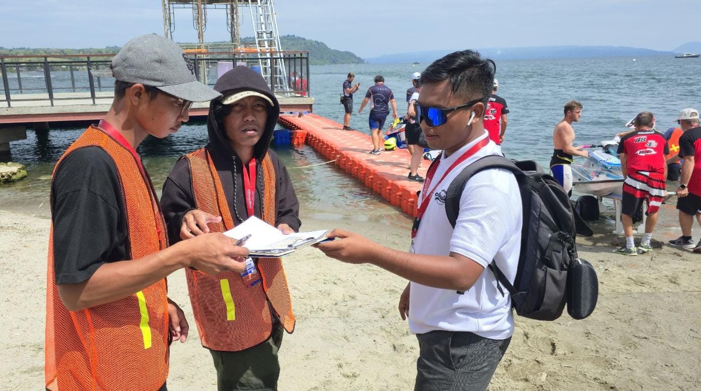 enam staf MGPA asal Nusa Tenggara Barat kembali melanjutkan tugasnya untuk menjalankan event &ldquo;UIM F1H2O World Championship&rdquo; di Sumatera Utara