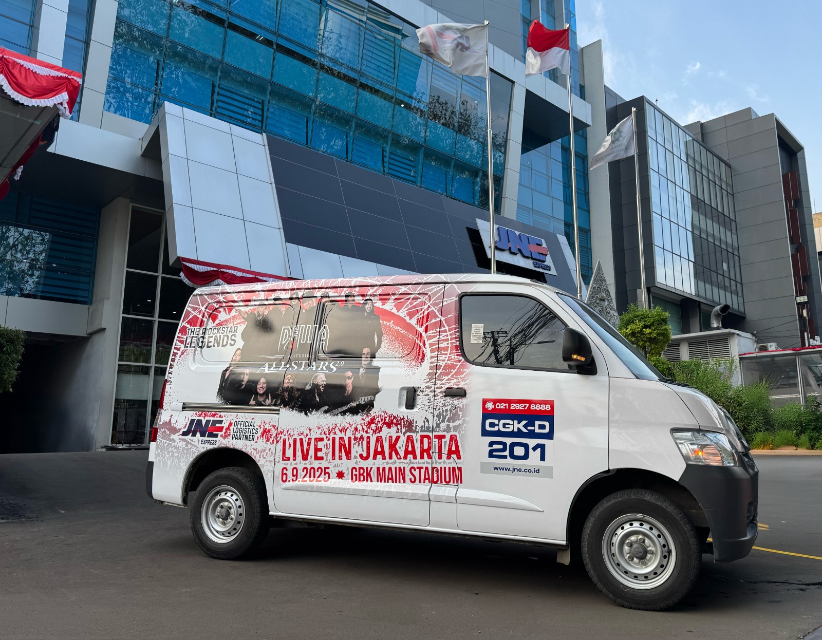 JNE akan mendukung penuh kelancaran operasional logistik pada seluruh rangkaian acara Konser Dewa 19 Feat Allatars 2.0.