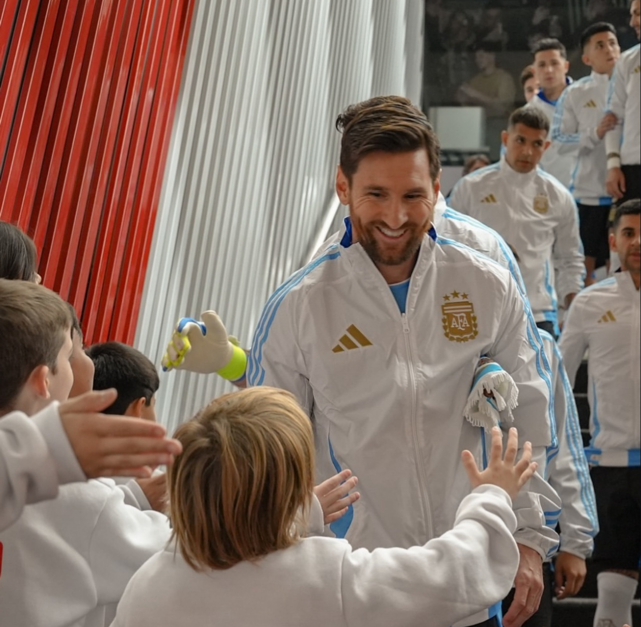 Lionel Messi saat akan tampil di babak Qualifikasi Piala Dunia 2026.