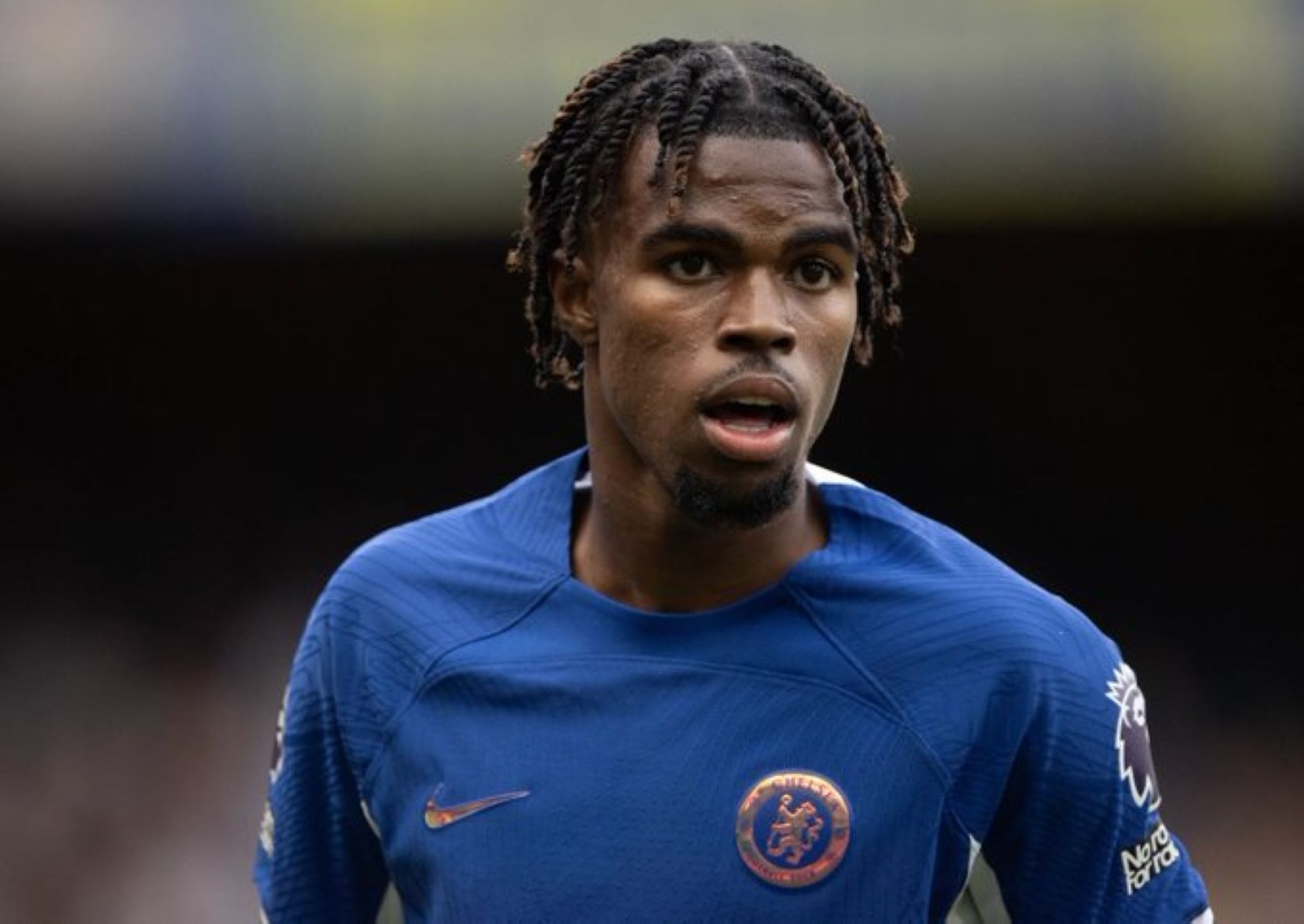 Juventus dilaporkan makin serius mendekati Chelsea untuk mendatangkan gelandang Carney Chukwuemeka, yang ingin dijual oleh The Blues.