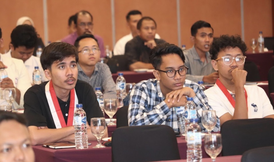 Bawaslu NTB menggelar rapat penguatan kelembagaan bersama pemuda dan mahasiswa yang tergabung dalam OKP dan BEM pada Selasa-Kamis (19-21/8).