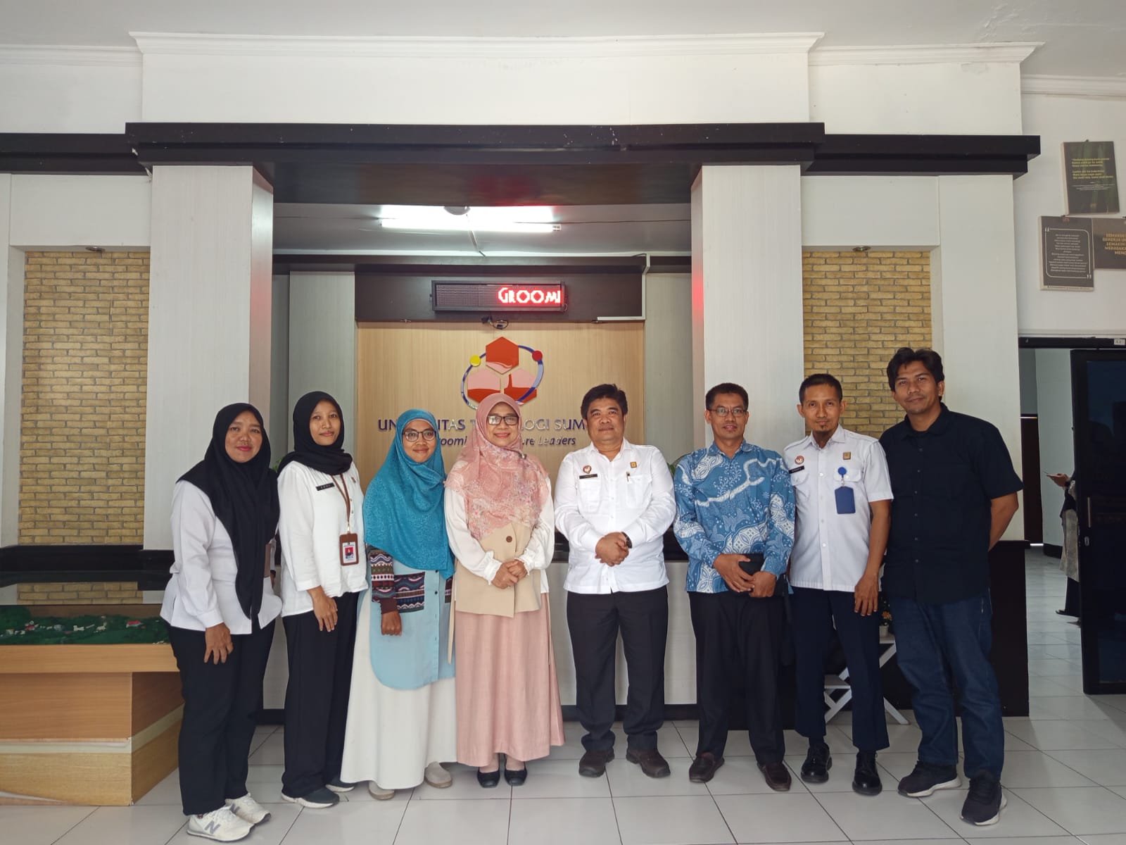 Kanwil Kemenkum NTB melalui Divisi PPPH melaksanakan kegiatan monitoring dan evaluasi terhadap pengelolaan website JDIH di Kabupaten Sumbawa, Rabu (20/8).