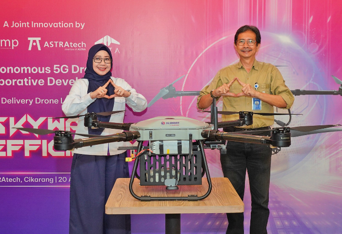 XLSMART dan ASTRAtech luncurkan drone otonom berbasis 5G untuk percepat distribusi logistik industri manufaktur di Indonesia.