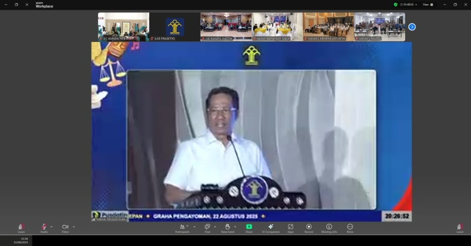 Suasana tasyakuran Hari Pengayoman ke-80 yang digelar secara virtual pada Jumat (22/8) di Aula Kanwil Kemenkum NTB.