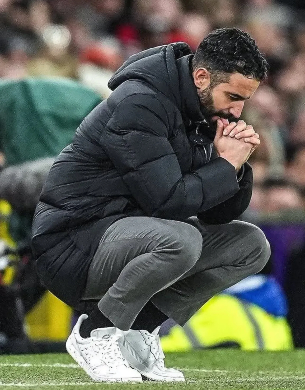 Ruben Amorim menjadi pelatih dengan persentase kemenangan terendah Manchester United.