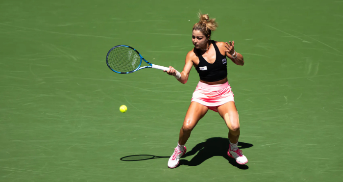 Renata Zarazua bikin kejutan besar di US Open 2025 usai kalahkan Madison Keys, kemenangan terbesar dalam karirnya.